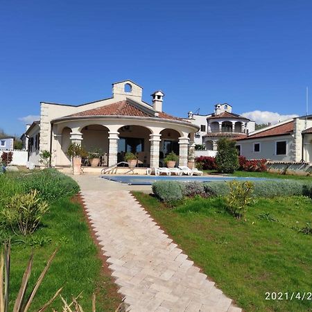 Villa Parenzo Пореч Экстерьер фото