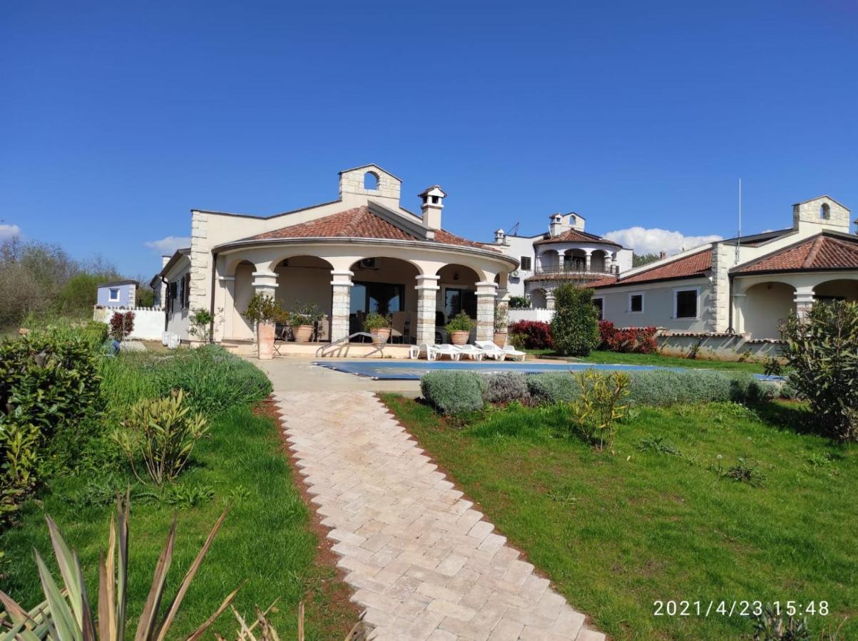 Villa Parenzo Пореч Экстерьер фото
