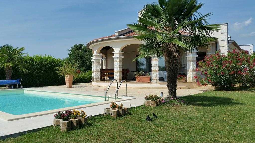 Villa Parenzo Пореч Экстерьер фото